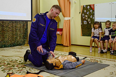 В столице проходит Всероссийская акция для учеников младших классов общеобразовательных учреждений – «Научись плавать».